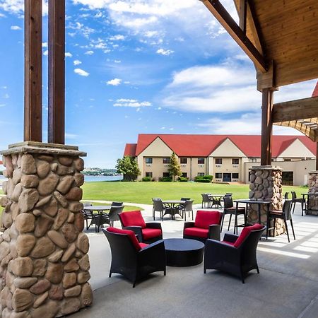 Arrowwood Resort At Cedar Shore Oacoma Buitenkant foto