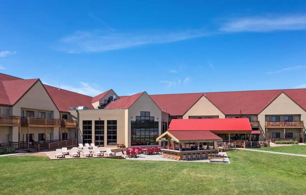 Arrowwood Resort At Cedar Shore Oacoma Buitenkant foto