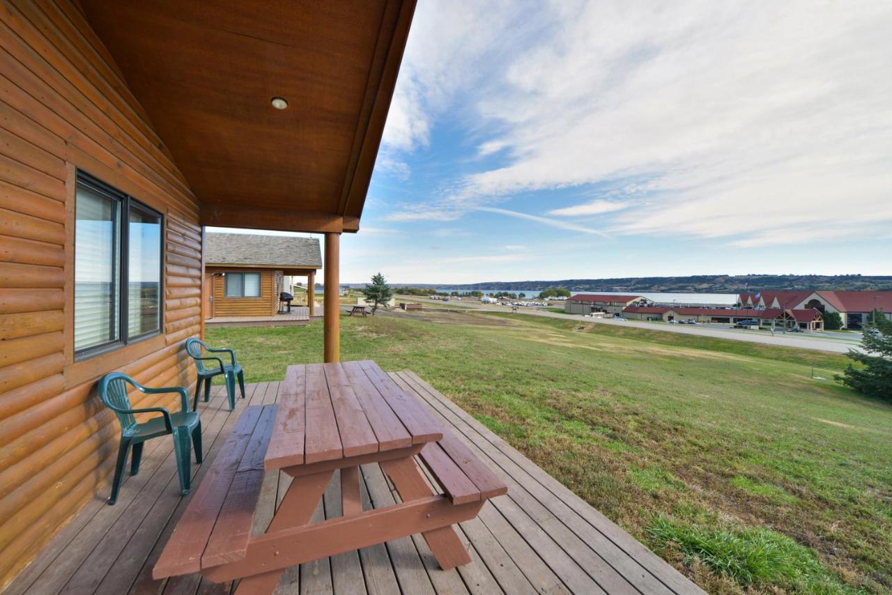 Arrowwood Resort At Cedar Shore Oacoma Buitenkant foto