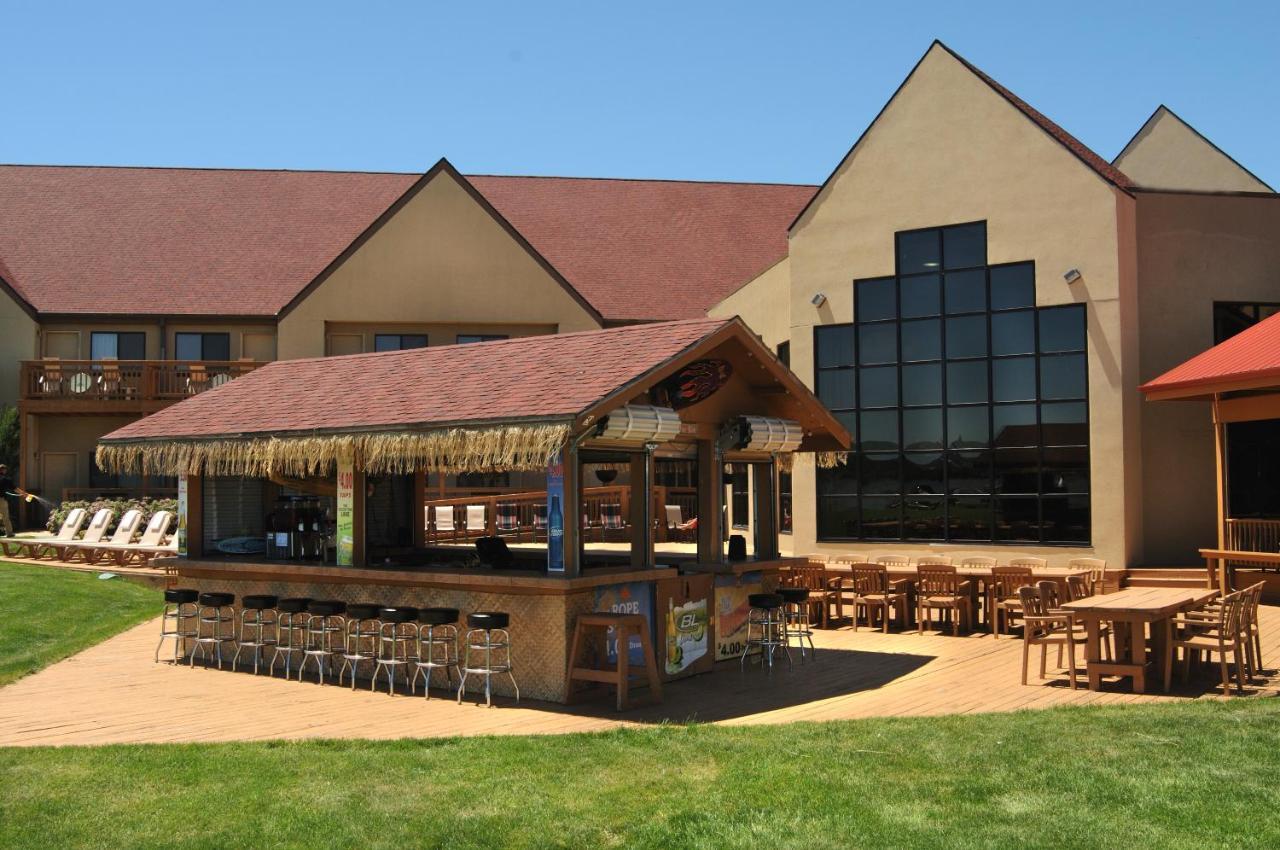 Arrowwood Resort At Cedar Shore Oacoma Buitenkant foto