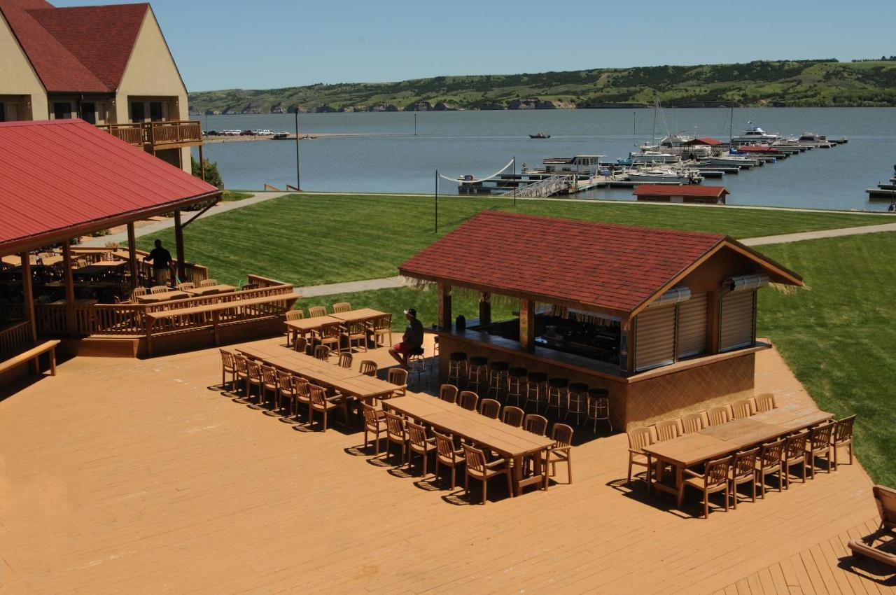 Arrowwood Resort At Cedar Shore Oacoma Buitenkant foto
