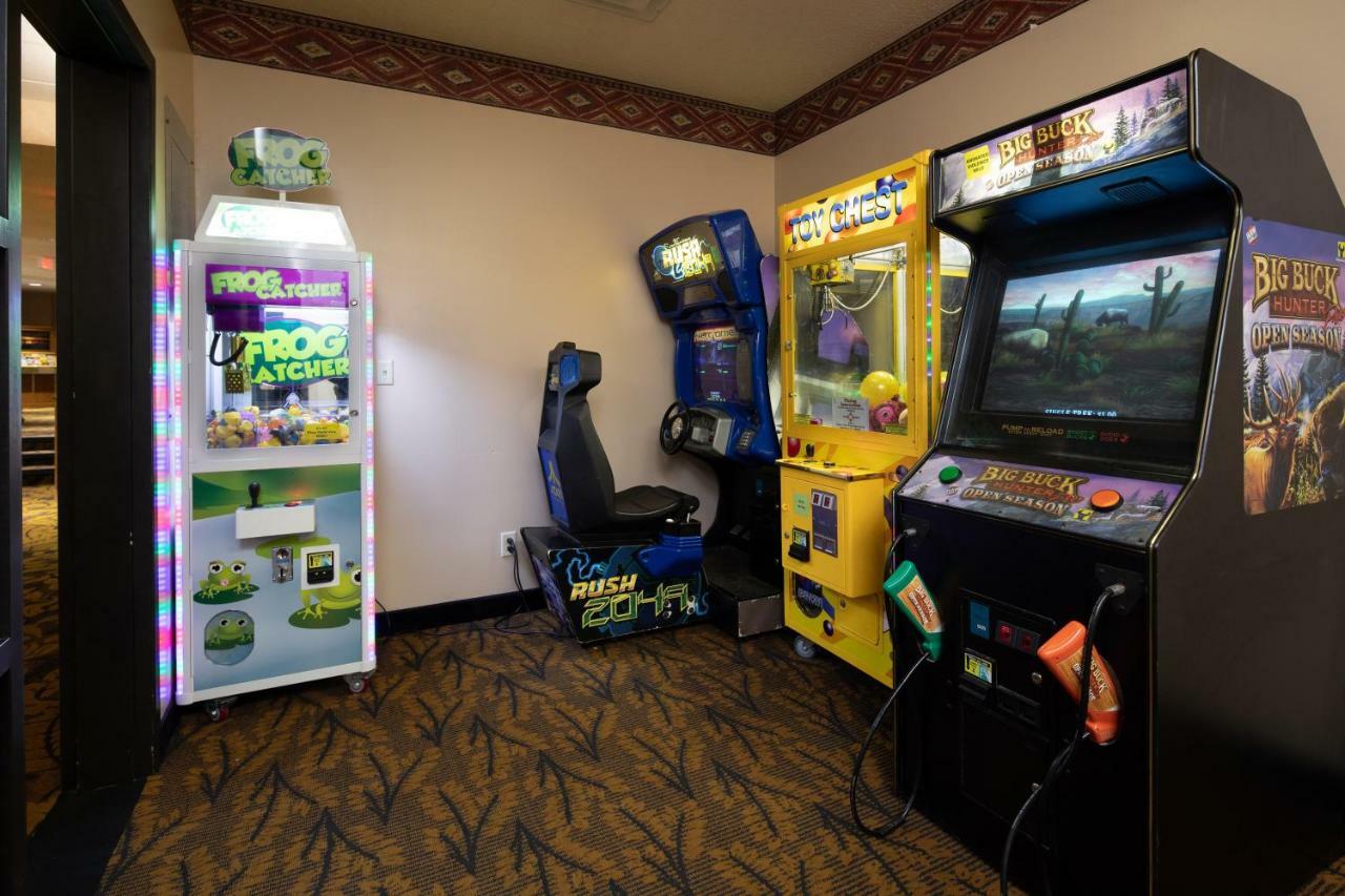 Arrowwood Resort At Cedar Shore Oacoma Buitenkant foto