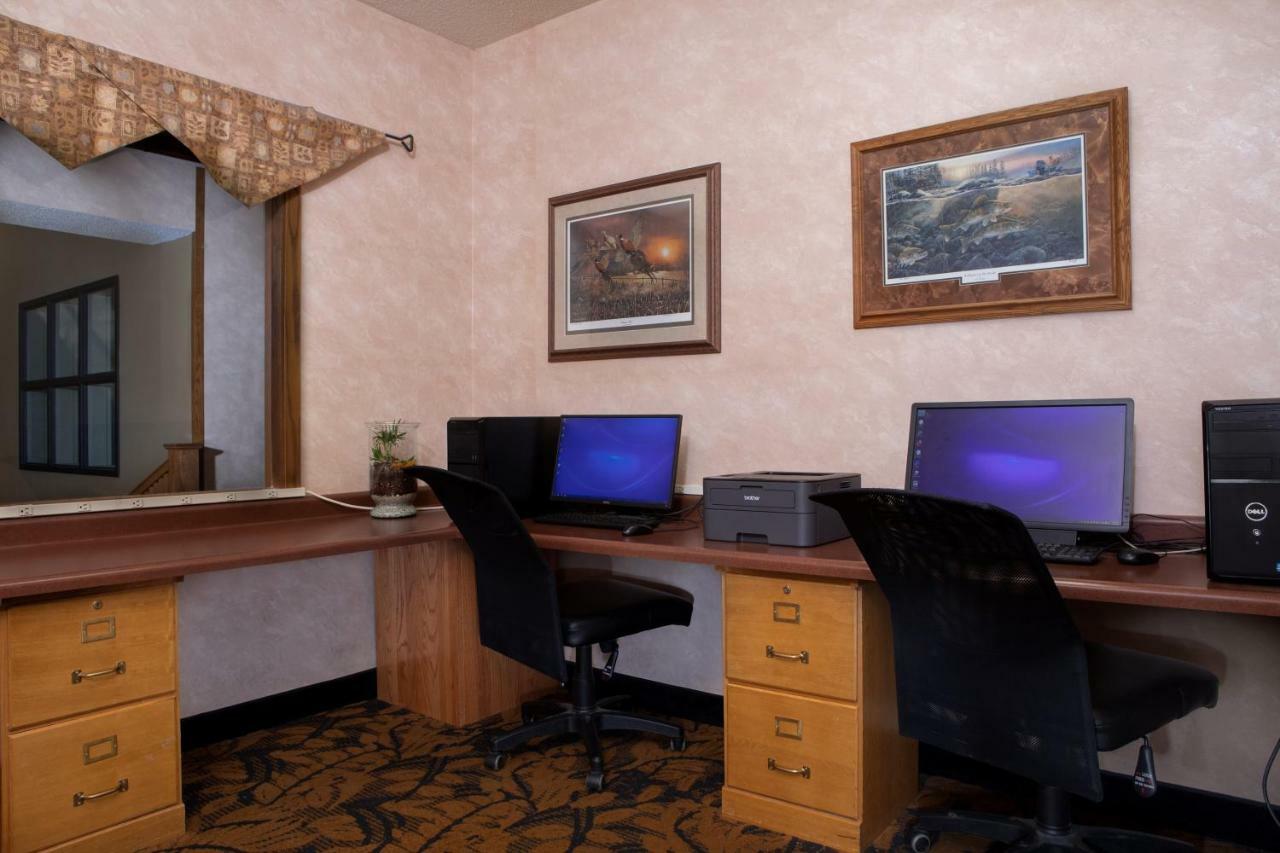 Arrowwood Resort At Cedar Shore Oacoma Buitenkant foto